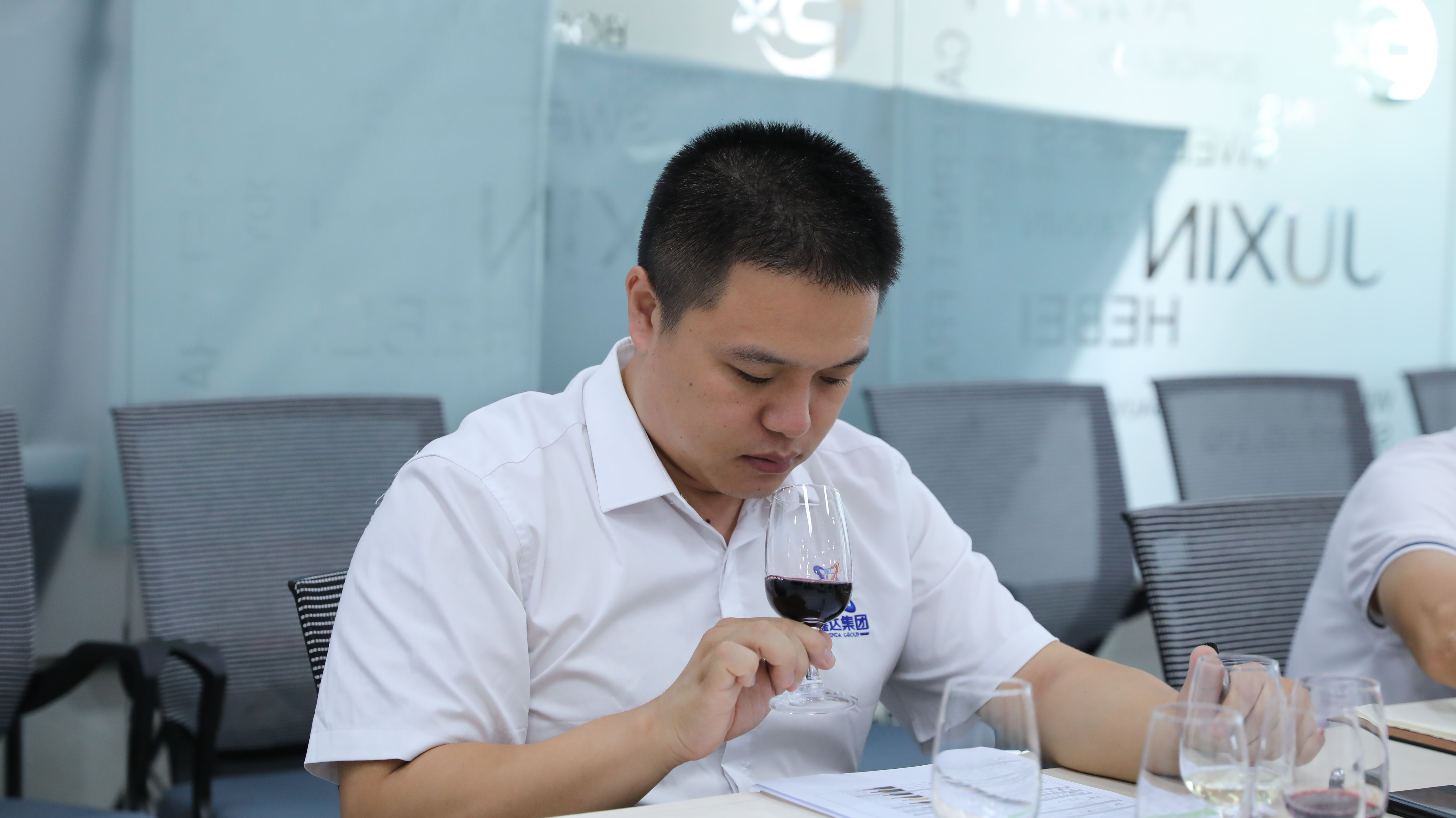 开拓共赢！热烈欢迎智利都沃酒庄大卫（David）一行再度来访！